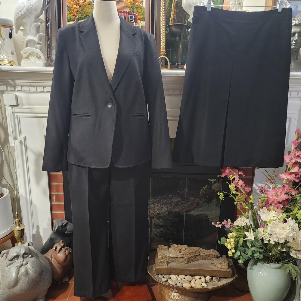 16 Pendleton 100% Wool Three Piece Black Blazer / Pant / Skirt Suit Set, Size 16
